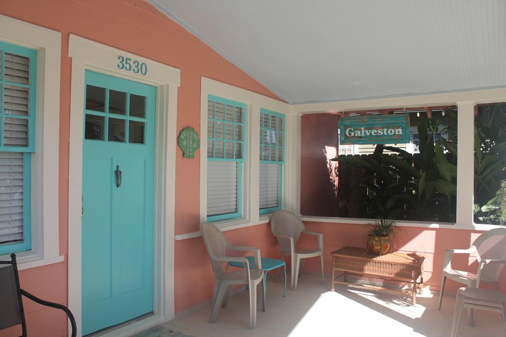 Coronado Palms Coastal Cottage Галвестон Екстер'єр фото